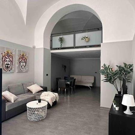 Apartment 44 Катания Экстерьер фото